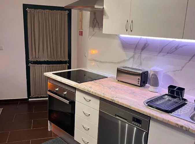 Cantinho Da Aldeia * Tomar